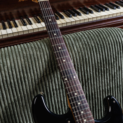 Fender Boxer Series Stratocaster MIJ