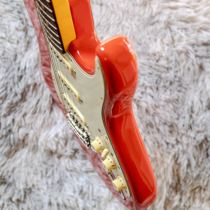 MINTY Fender American Vintage II '61 Stratocaster 2022 - Present - Fiesta Red