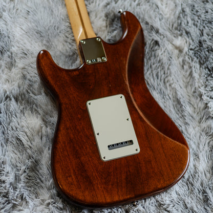 Fender USA Nitro Satin Series Stratocaster 2012 - 2014 - Honeyburst