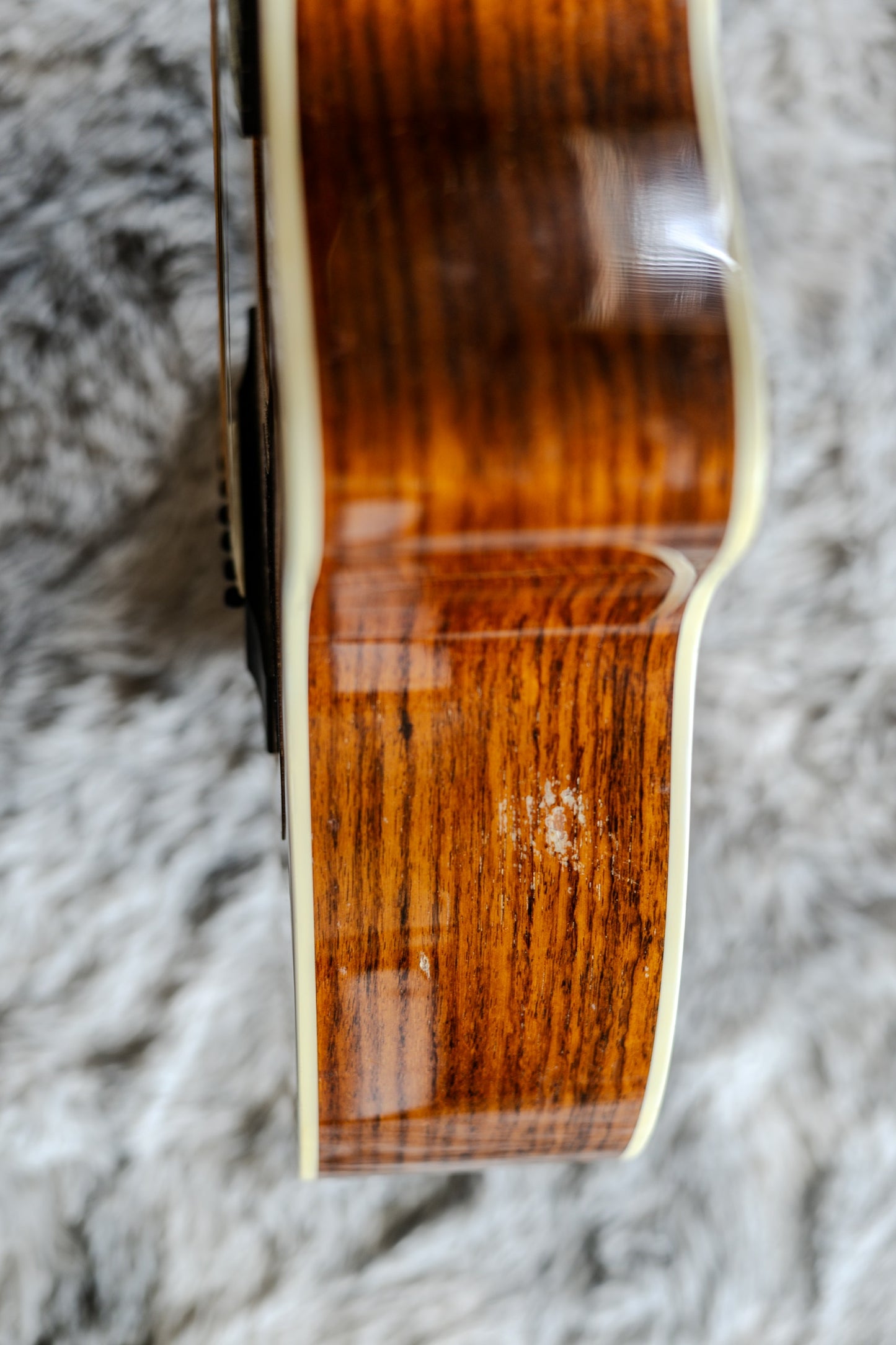 Taylor 214ce DLX with ES2 Electronics 2014 - Present - Natural