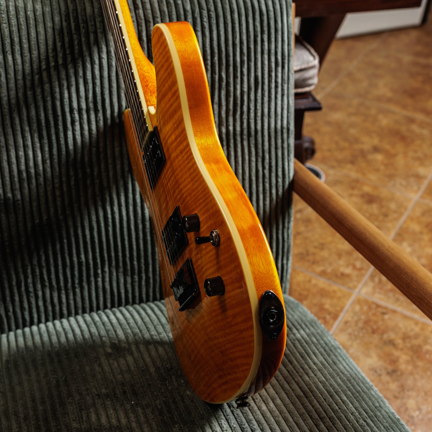 Fender Special Edition Custom Telecaster FMT HH with Laurel Fretboard 2019 - Present - Amber