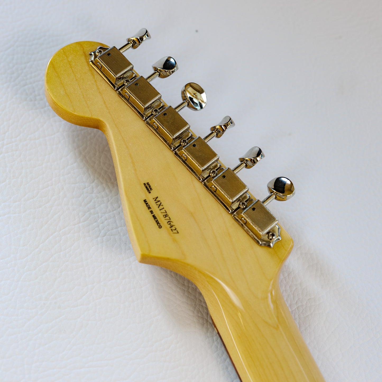 Fender Classic Player '60s Stratocaster with Pau Ferro Fretboard 2018 - Sonic Blue