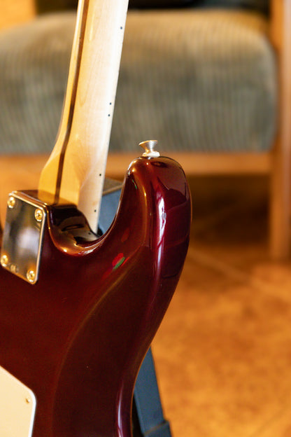 Fender Standard Stratocaster with Maple Fretboard 2006 - 2014 - Midnight Wine