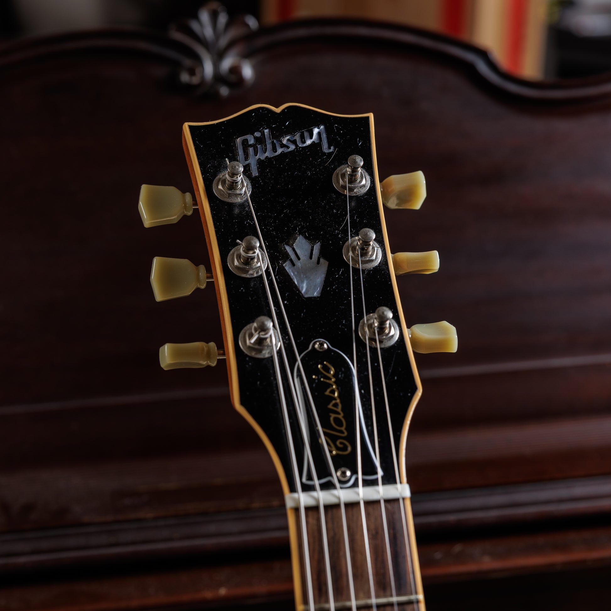 Gibson Guitar Of The Week #19 Les Paul Classic Antique 2007 - Zebra Wood