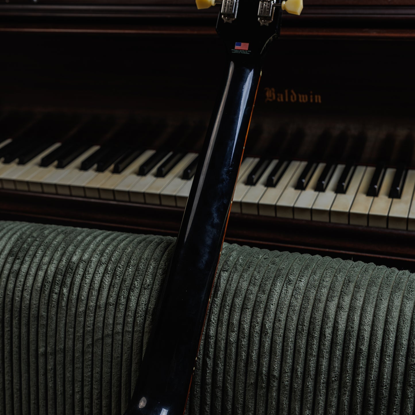 Gibson "Fruit of the Loom" Special Edition Blueshawk 1997 - Ebony