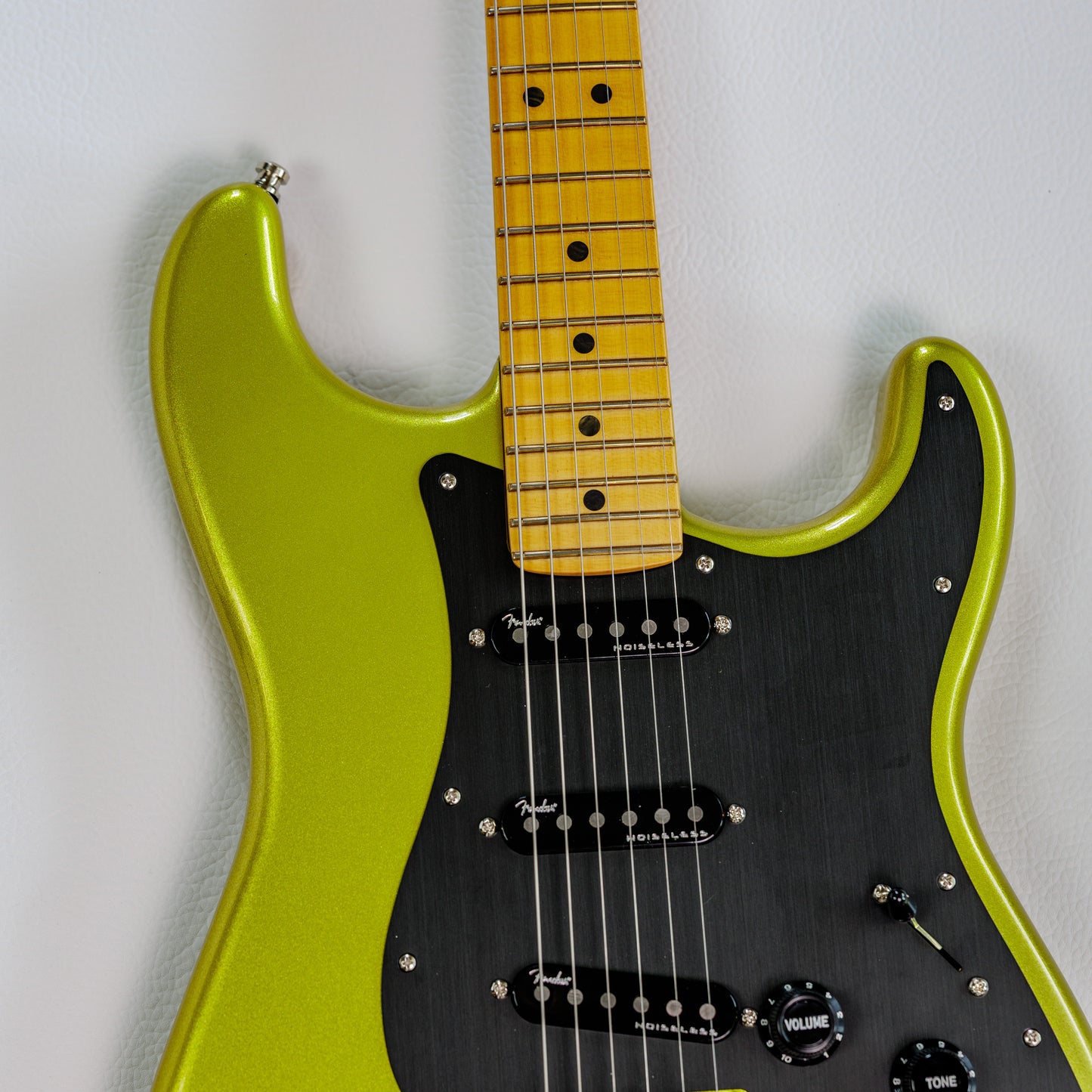 Fender American Ultra II Stratocaster with Maple Fretboard 2024 - Present - Solar Flare