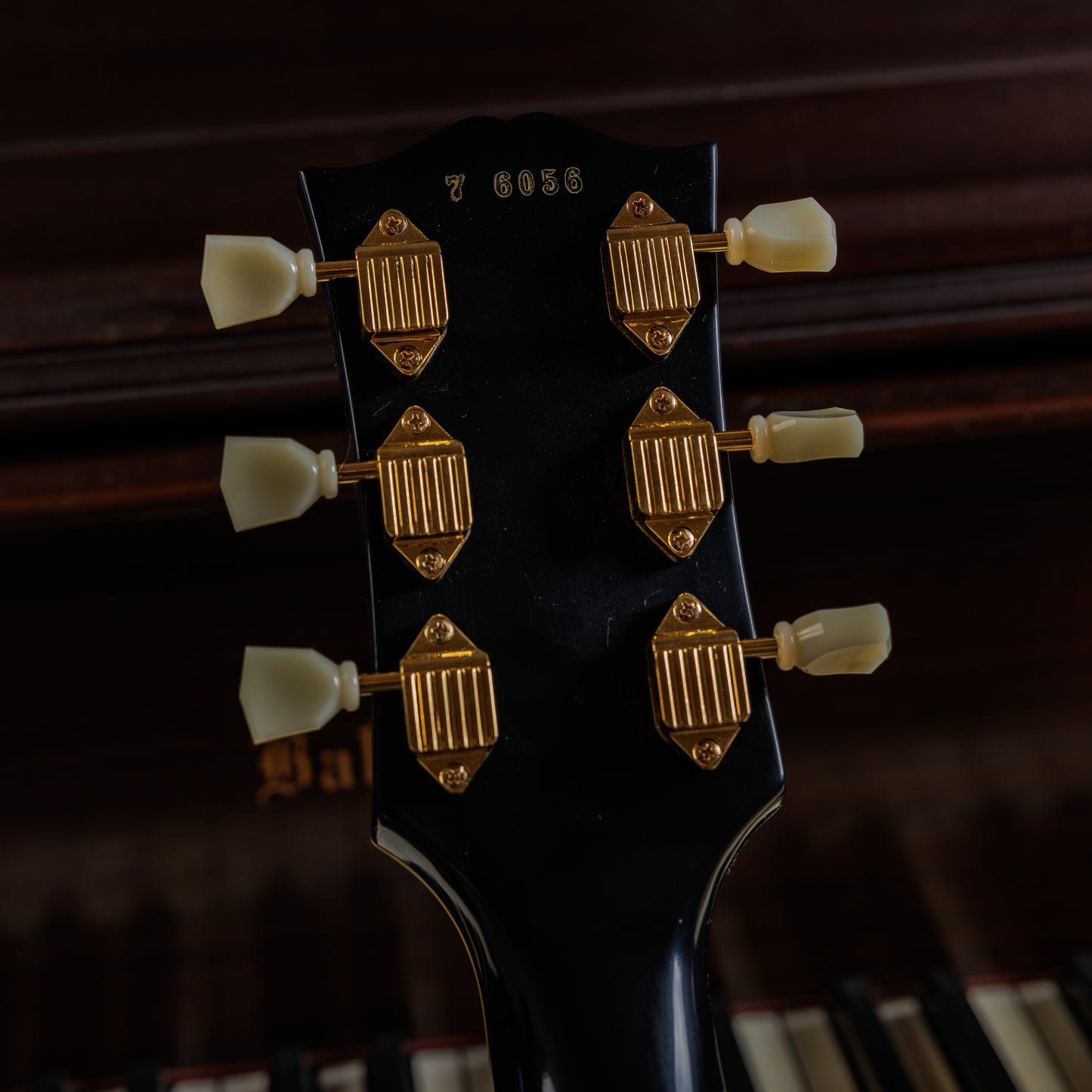 Gibson Custom Shop Historic 3-Pickup '57 Les Paul Custom Black Beauty Reissue with Bigsby 2026 - Ebony VOS