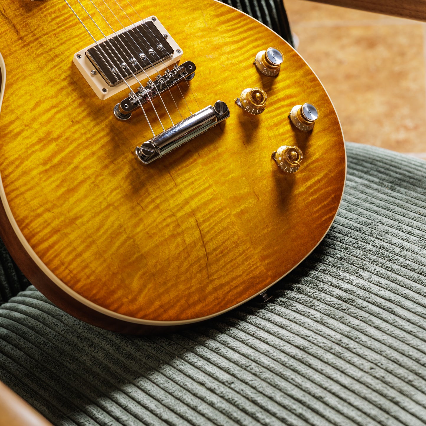 Gibson Kirk Hammett "Greeny” Les Paul Standard﻿﻿ 2023 - Present - Greeny Burst