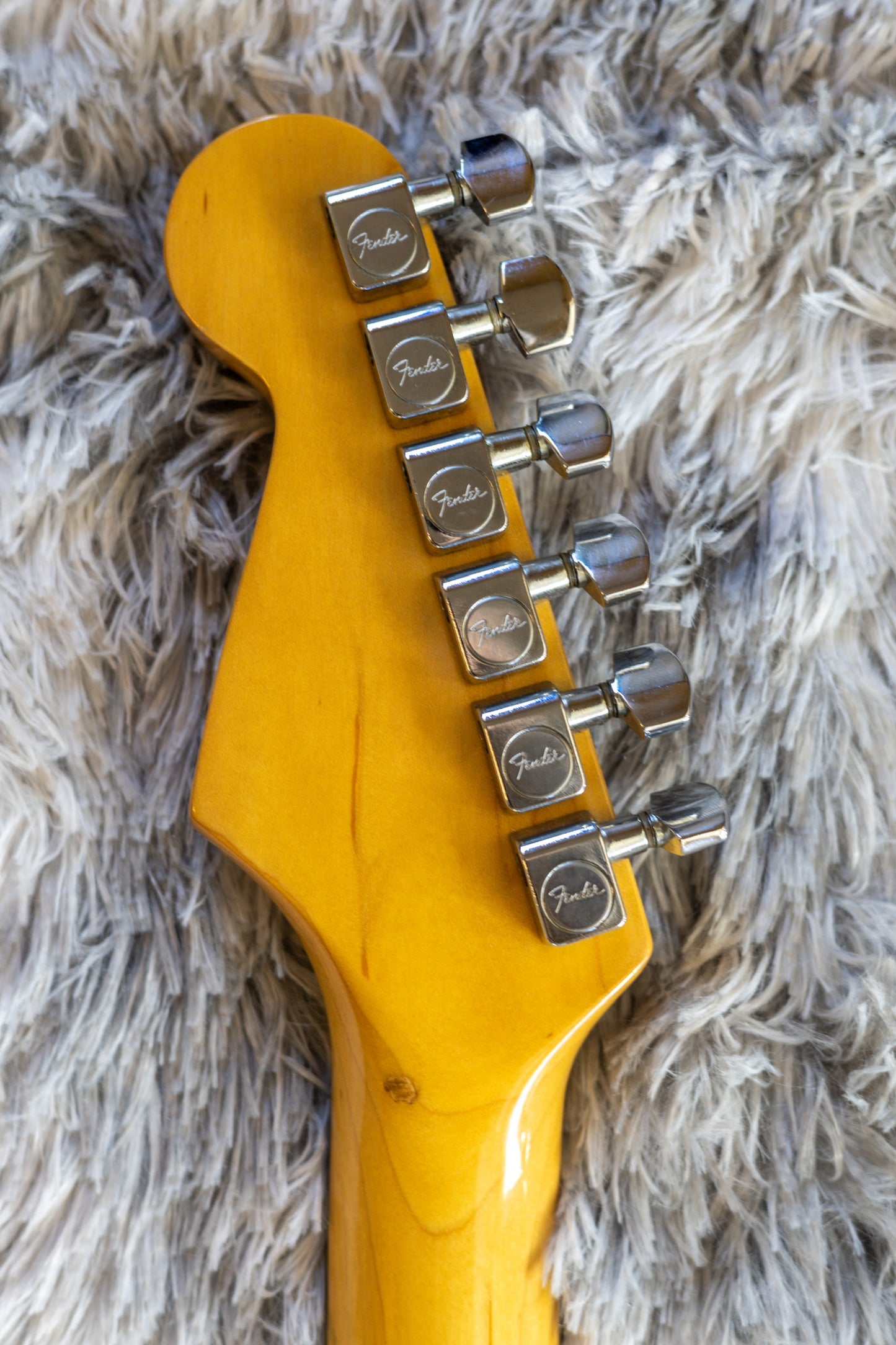 Fender "Dan Smith" Stratocaster with Rosewood Fretboard 1985 - Blonde