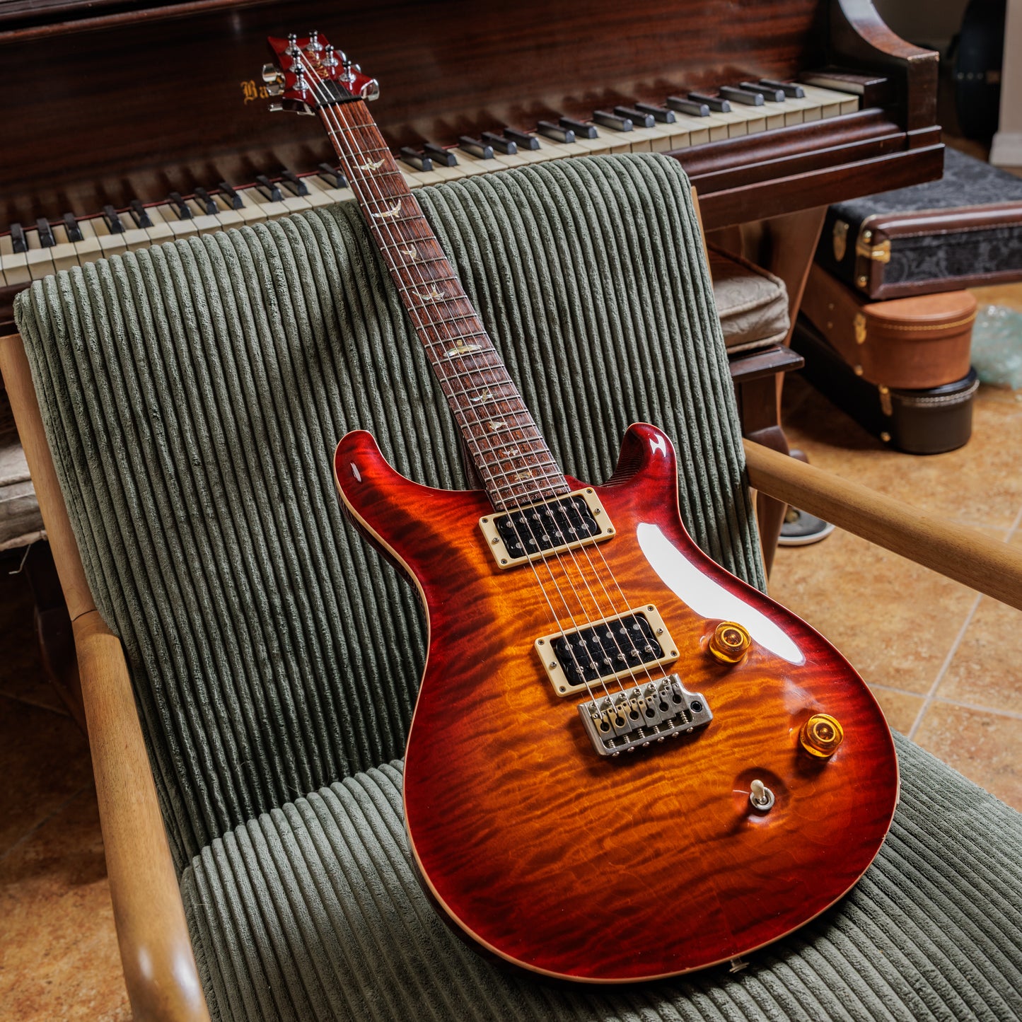 PRS Custom 22 Tremolo 10-Top 2002 - 2020 - Cherry Sunburst