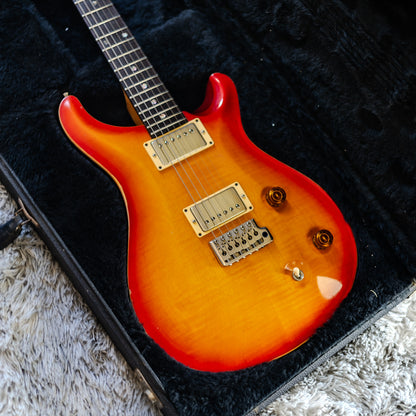 PRS CE 22 Maple Top Tremolo 1994 - 2004 - Cherry Sunburst