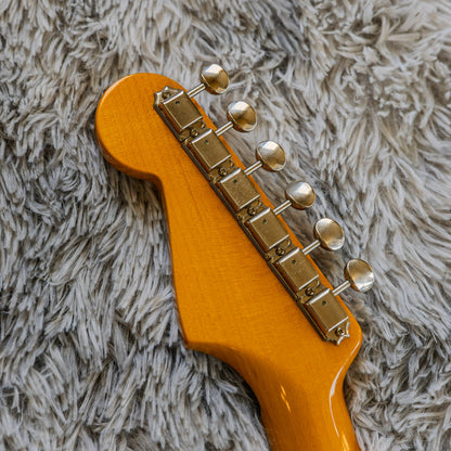 Fender Eric Johnson Stratocaster with Maple Fretboard 2005 - Present - White Blonde