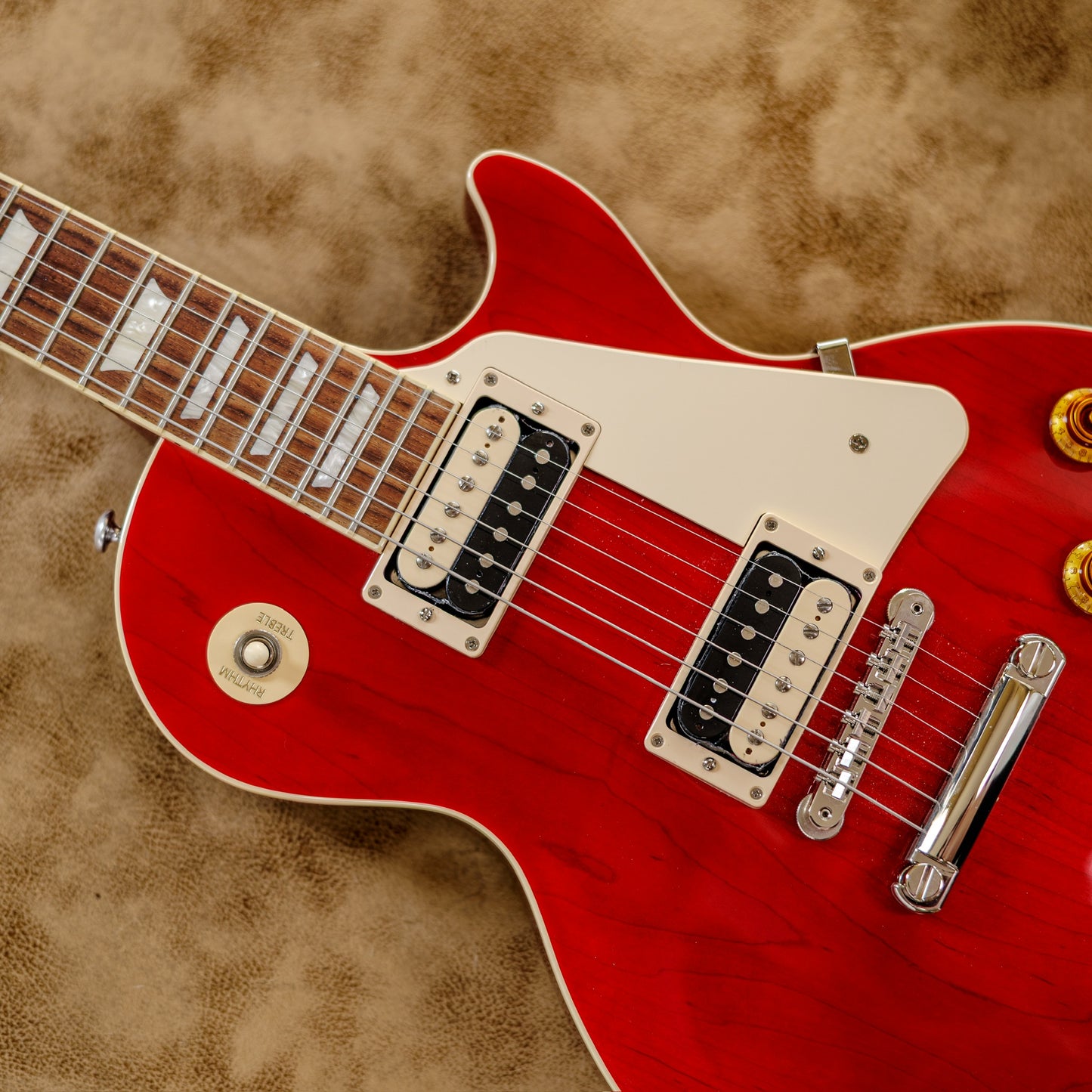CLEAN Gibson Les Paul Classic 2019 - 2023 - Translucent Cherry