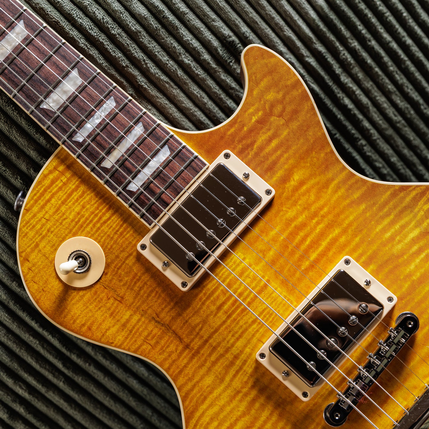 Gibson Kirk Hammett "Greeny” Les Paul Standard﻿﻿ 2023 - Present - Greeny Burst