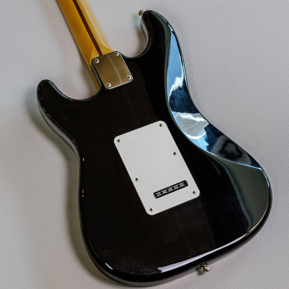 1998 Fender Standard Stratocaster – Black Maple Neck | Upgraded Pickguard | MIM