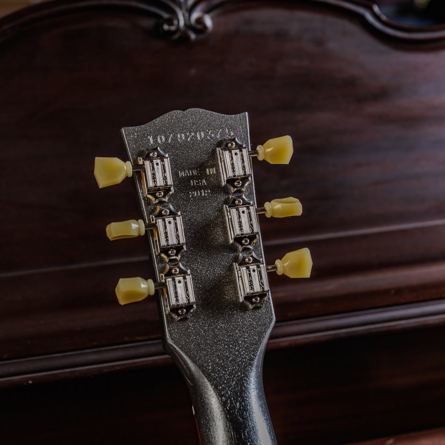 Gibson Les Paul Studio 2012 - Silver Pearl