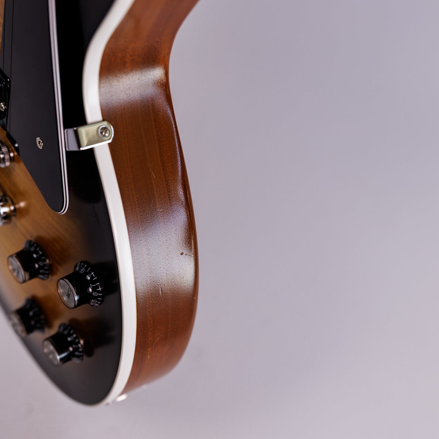 Gibson Les Paul Deluxe Player Plus 2018 - Satin Vintage Sunburst