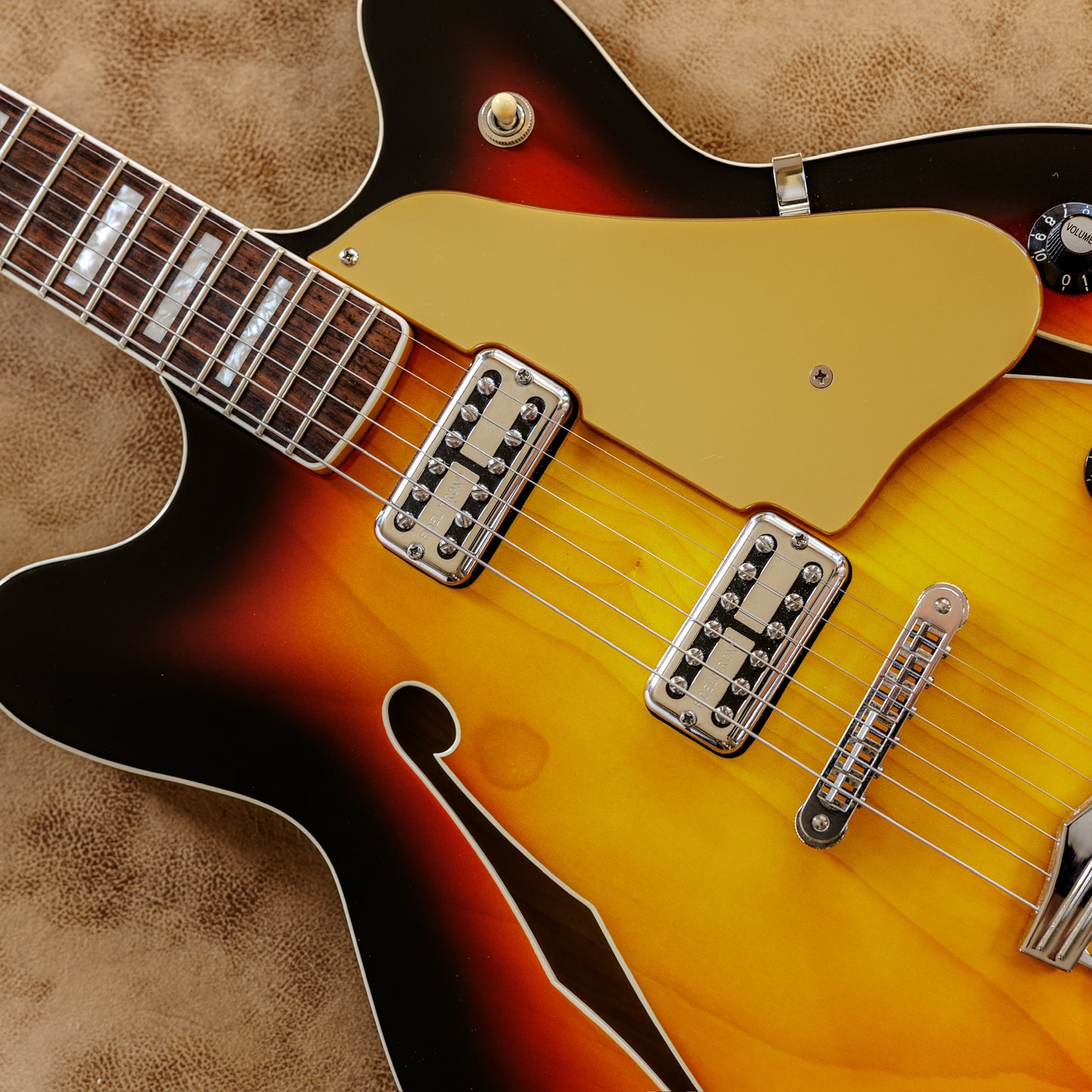 Fender Modern Player Coronado Guitar 2014 - 2018 - 3-Color Sunburst