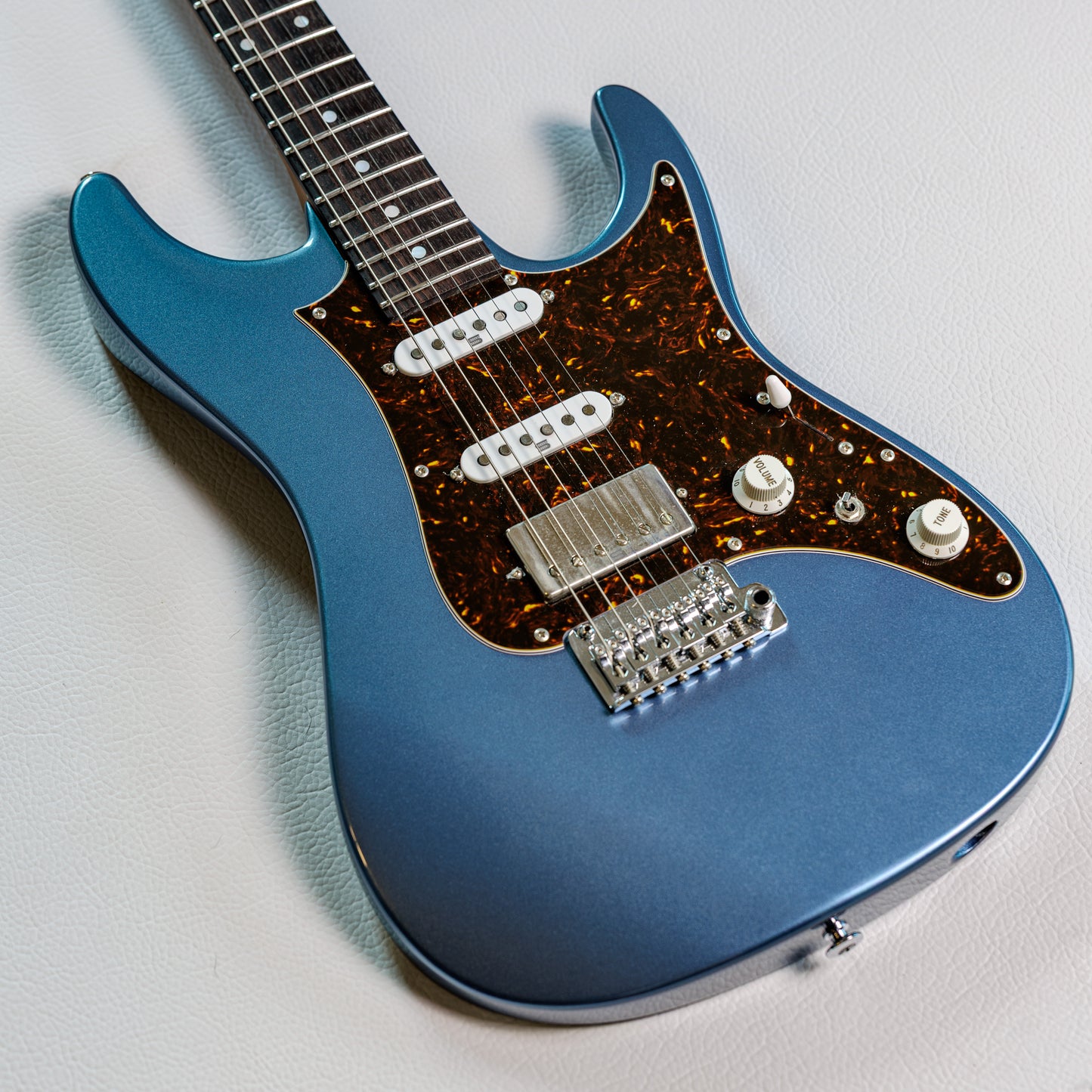 Ibanez AZ2204N-PBM Prestige 2021 - Present - Prussian Blue Metallic