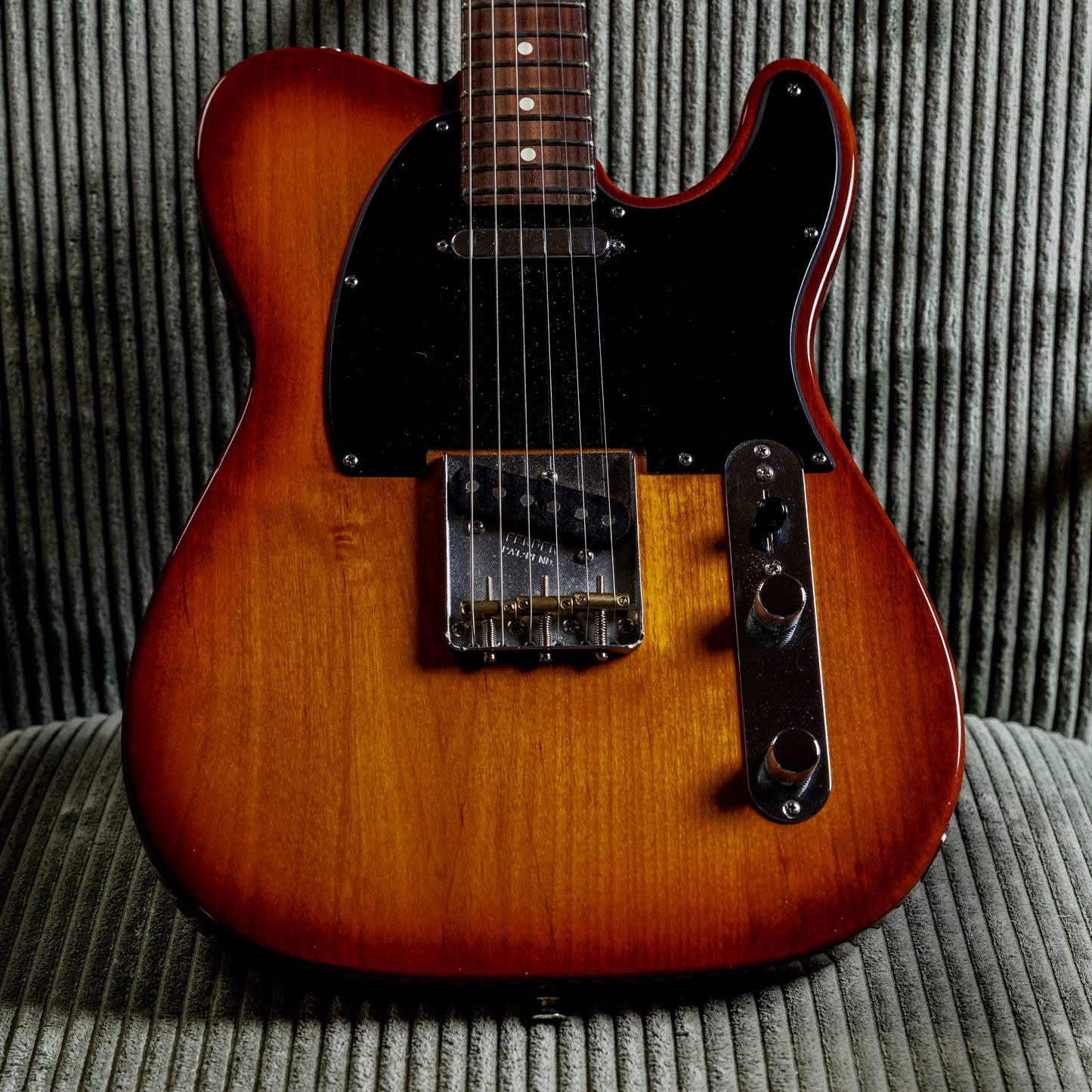 Fender American Performer Telecaster with Rosewood Fretboard 2018 - Present - Honeyburst