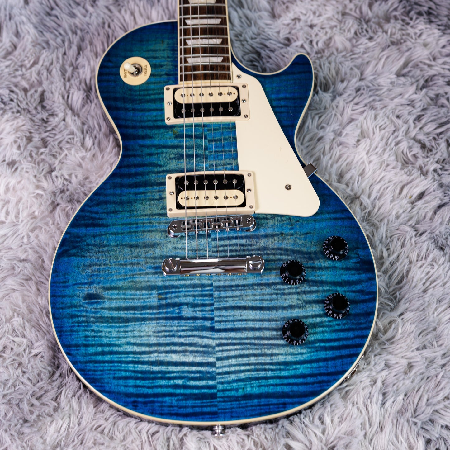 STUNNING Gibson Les Paul Traditional Pro V 2024 - Ocean Water Perimeter