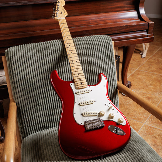 Fender American Standard Stratocaster with Maple Fretboard 2012 - Candy Cola