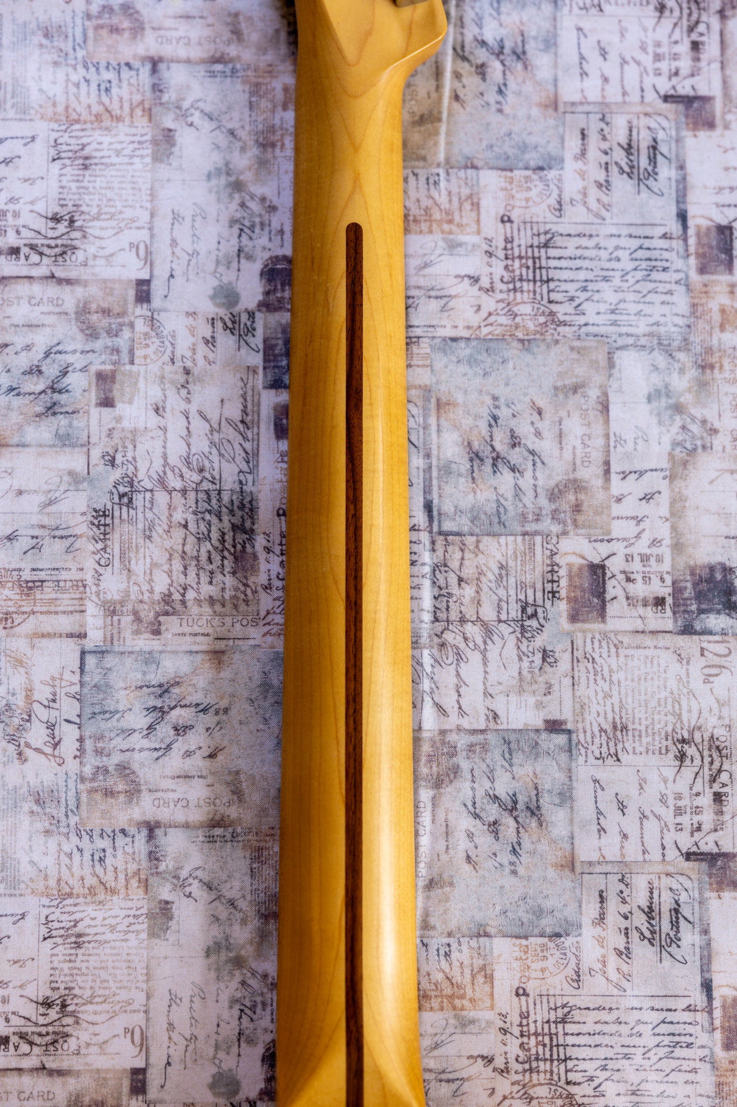 Fender Player Telecaster with Maple Fretboard 2018 - Present - Butterscotch Blonde