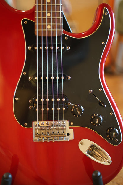 Fender FSR Limited Edition Standard Stratocaster HSS with Rosewood Fretboard 2010s - Candy Red Burst