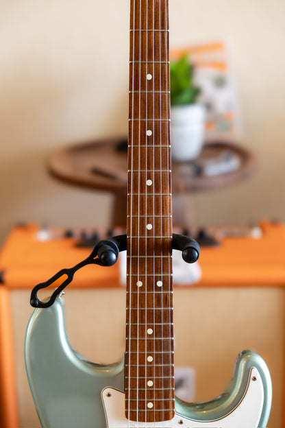 Fender Player Stratocaster with Pau Ferro Fretboard 2018 - 2021 - Sage Green Metallic