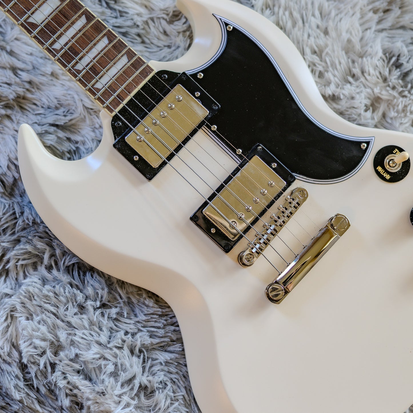 MINTY Epiphone '61 Les Paul SG Standard 2021 - Present - Aged Classic White