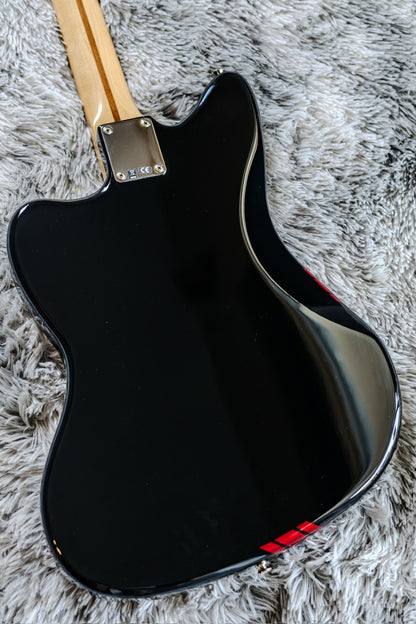 Fender Special Edition Blacktop Jazzmaster HH Stripe 2015-2016 - Black with Candy Apple Red Racing Stripe