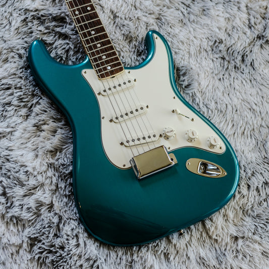 RARE Fender Eric Johnson Stratocaster with Rosewood Fretboard 2009 - 2021 - Tropical Turquoise