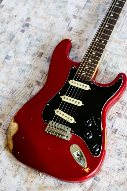 Fender Standard Stratocaster Satin with Maple Fretboard 2003 - 2006 - Candy Apple Red