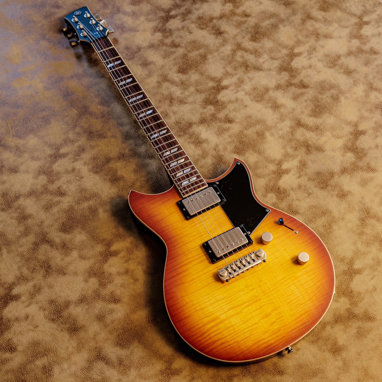 Yamaha Revstar RS620 - Brick Burst