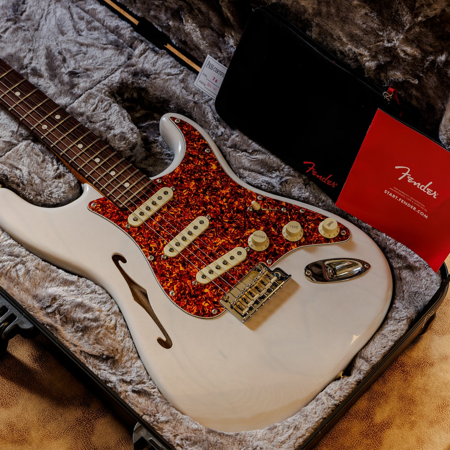 Fender American Professional II Stratocaster Thinline 2024 - Present - White Blonde