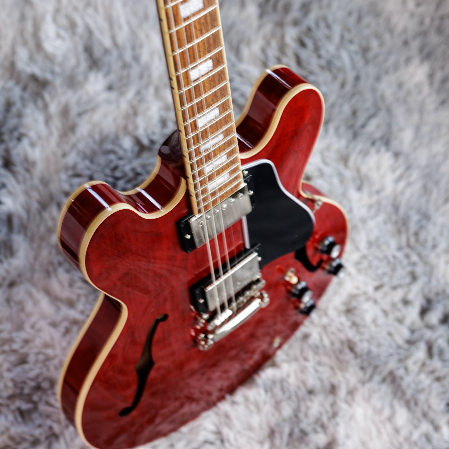 Gibson ES-335 Block 2024 - Figured Sixties Cherry