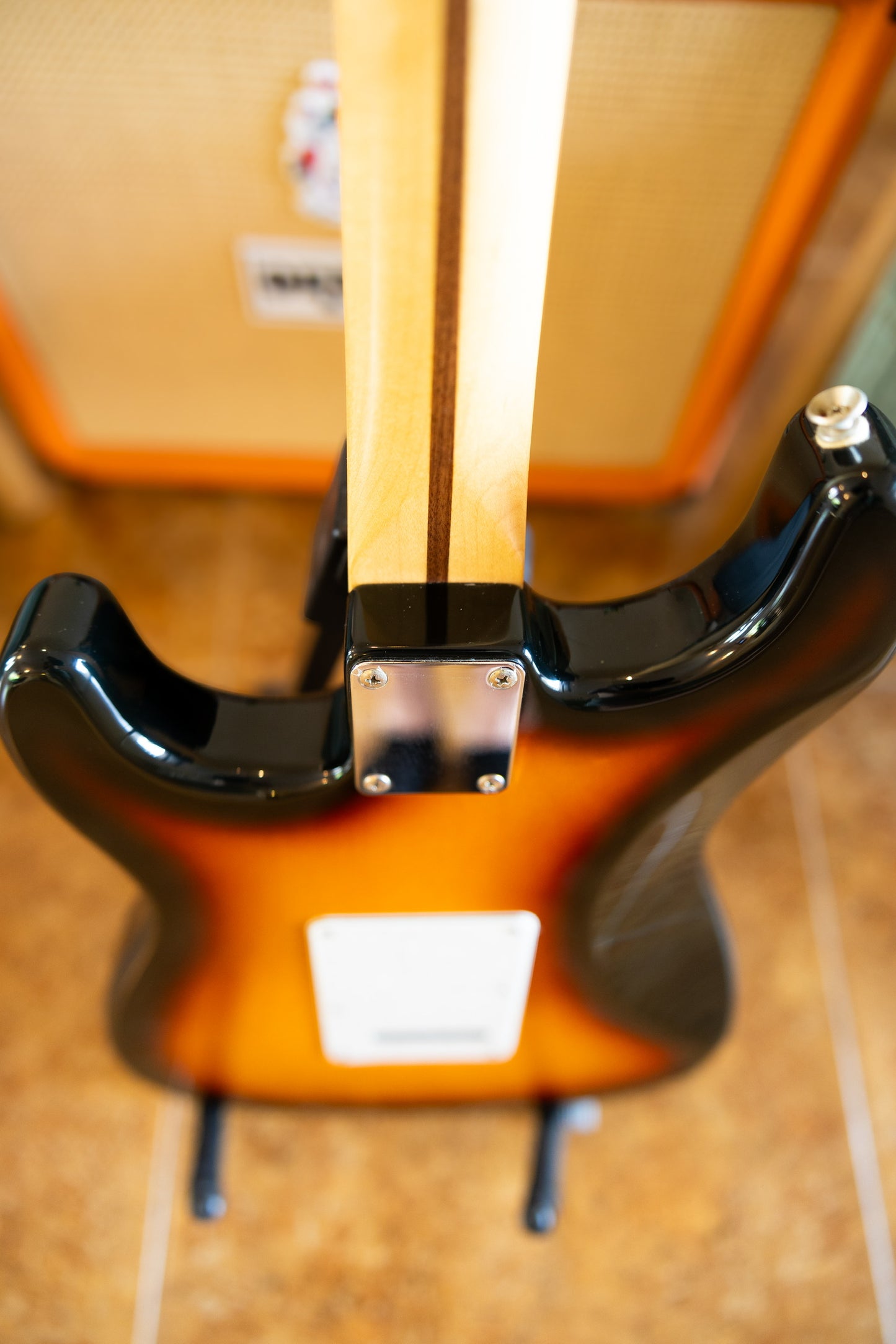 Fender Standard Stratocaster with Maple Fretboard 1998 - 2005 - Brown Sunburst