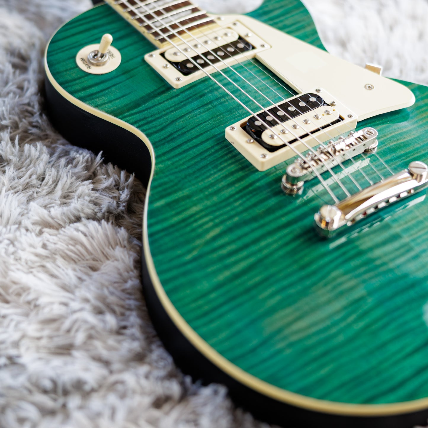 STUNNING Epiphone Les Paul Traditional Pro 2014 - Aqua Blue Satin