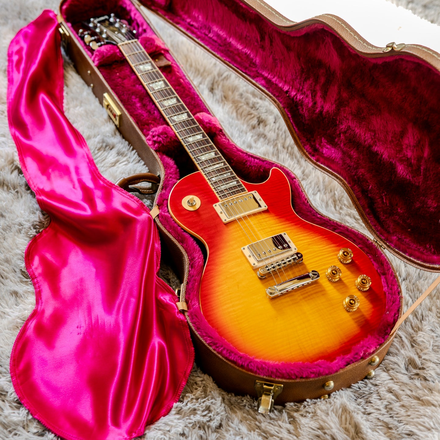Stunning Gibson Les Paul Standard Plus 1995 - 2001 - Heritage Cherry Sunburst