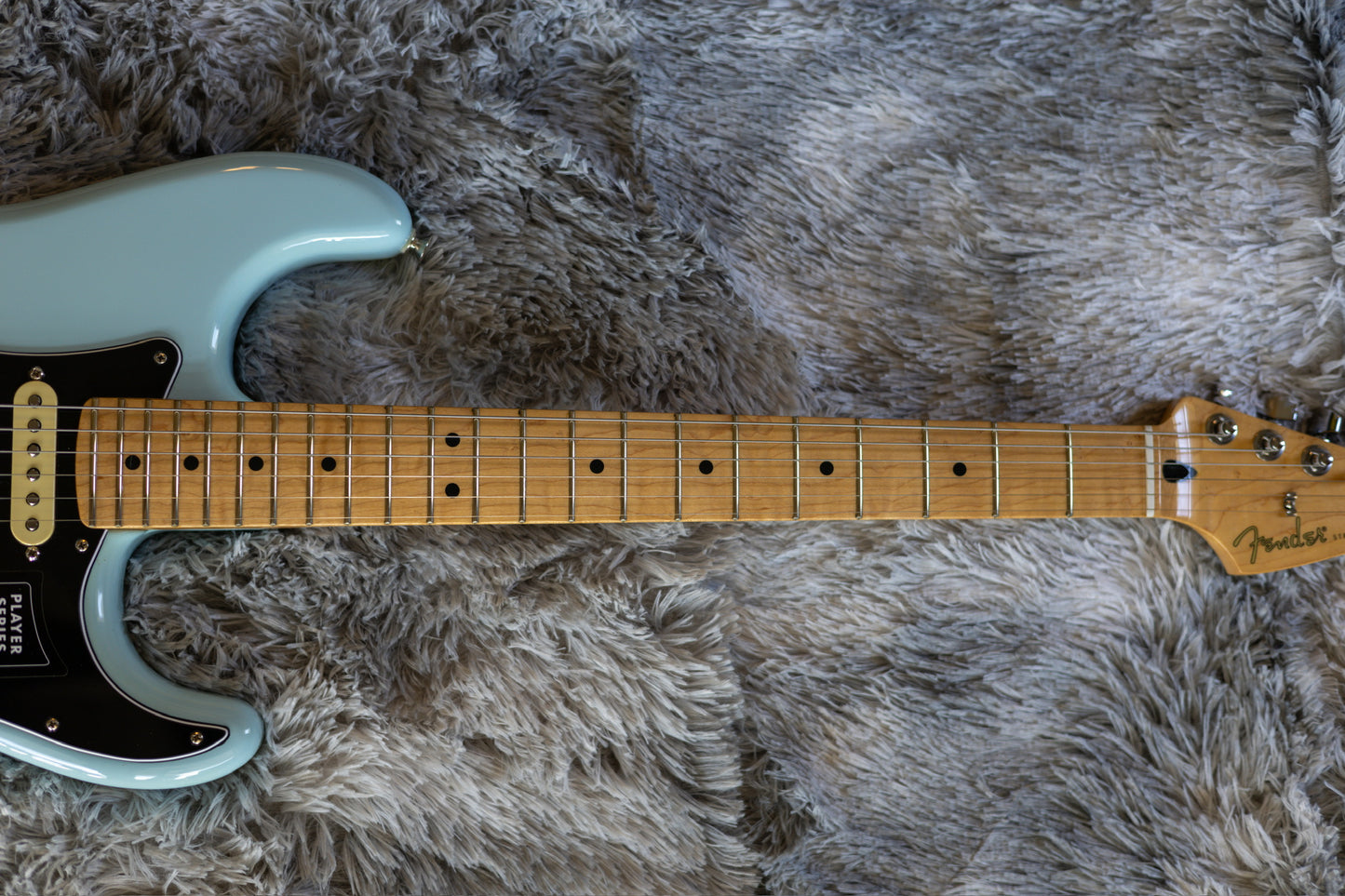 Fender Player Stratocaster HSS with Maple Fretboard 2021 - Sonic Blue