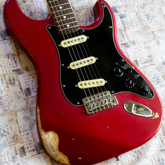 Fender Standard Stratocaster Satin with Maple Fretboard 2003 - 2006 - Candy Apple Red