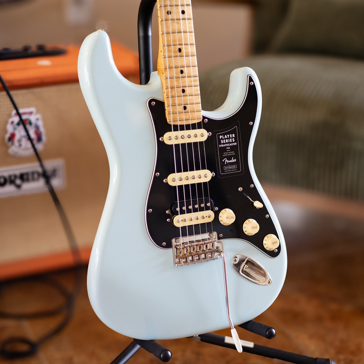 Fender Player Stratocaster HSS with Maple Fretboard 2021 - Sonic Blue