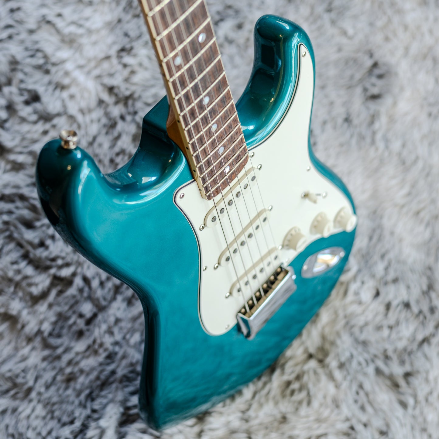 RARE Fender Eric Johnson Stratocaster with Rosewood Fretboard 2009 - 2021 - Tropical Turquoise