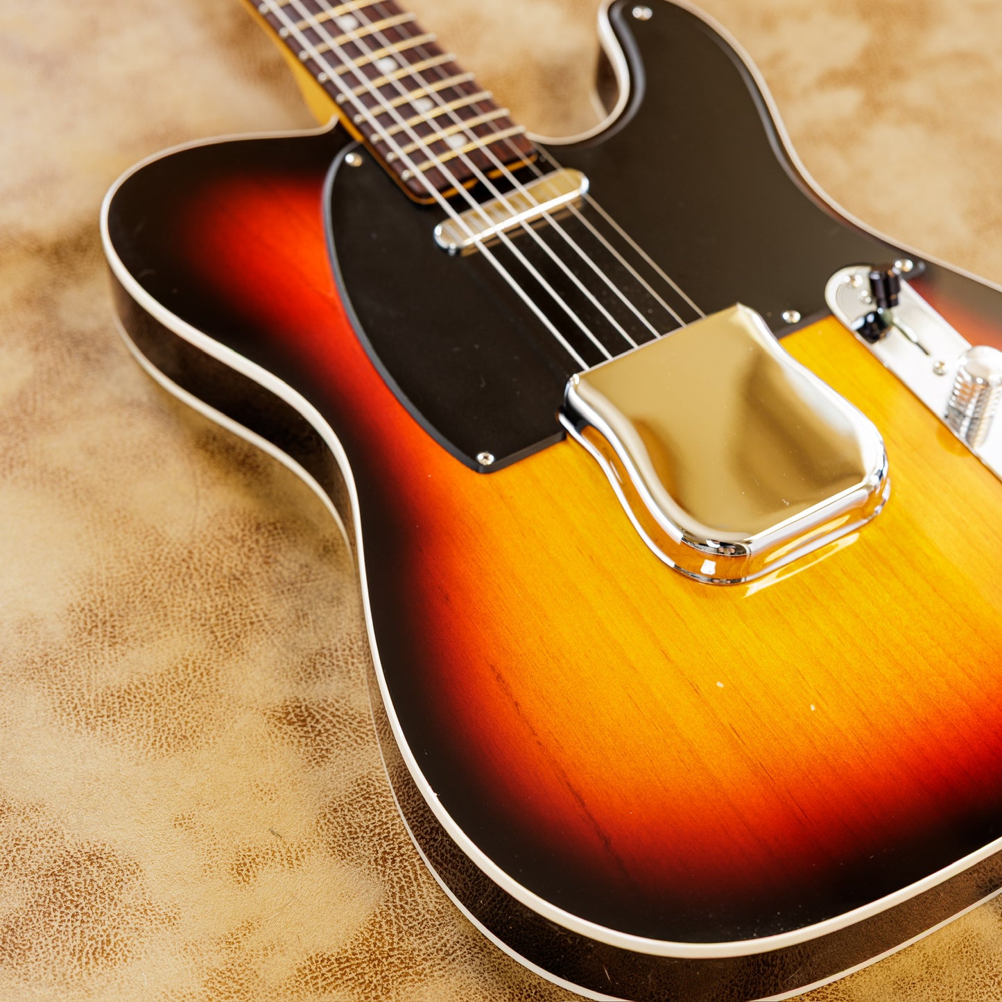 Fender American Original '60s Telecaster with Rosewood Fretboard 2018 - 2022 - 3-Color Sunburst