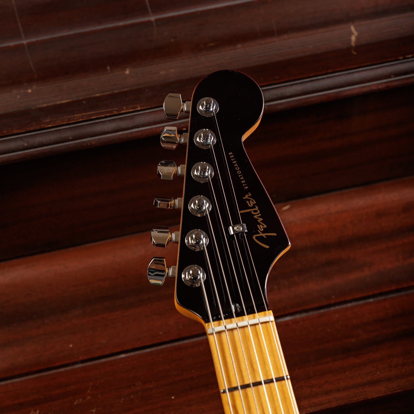 Fender American Ultra Luxe Stratocaster with Maple Fretboard 2021 - 2-Color Sunburst