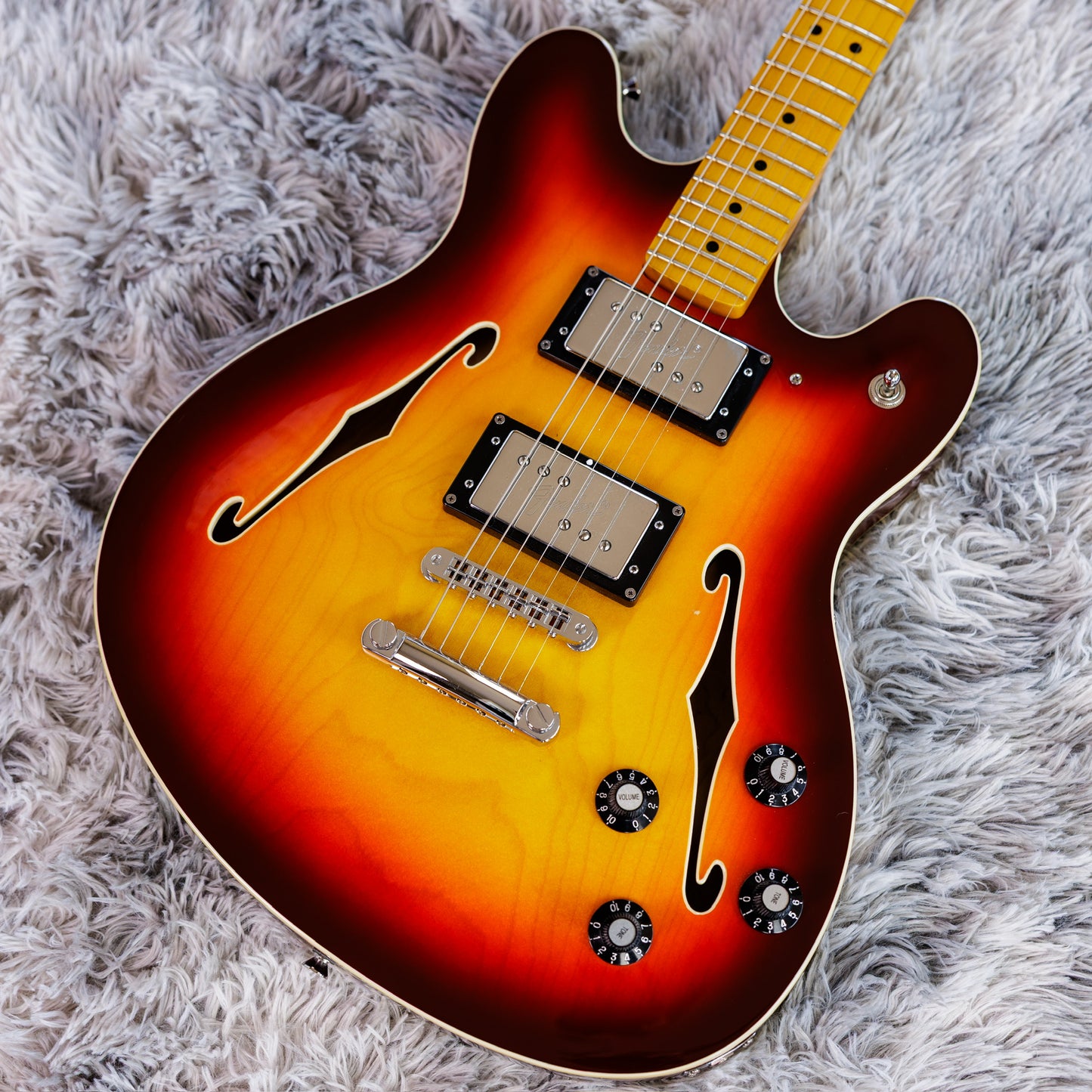 Fender Modern Player Starcaster Guitar 2014 - 2017 - Aged Cherry Burst