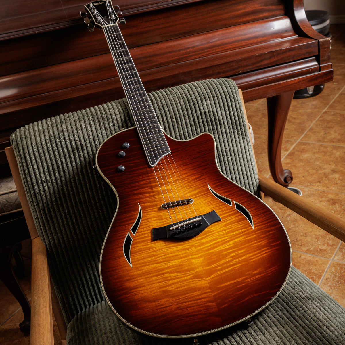 Taylor T5-S1 Standard Maple 2005 - Tobacco Sunburst