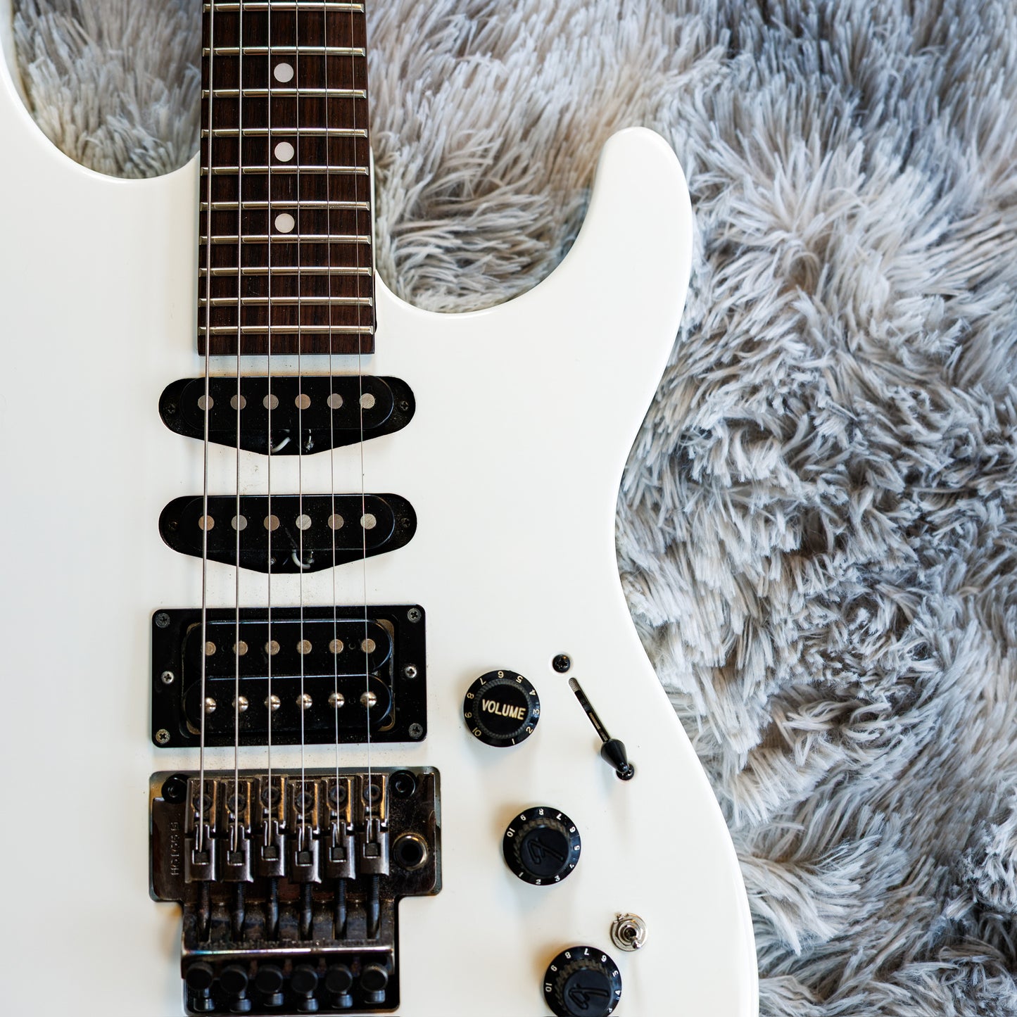 RARE Fender Limited Edition HM Strat Reissue 2020 - Bright White