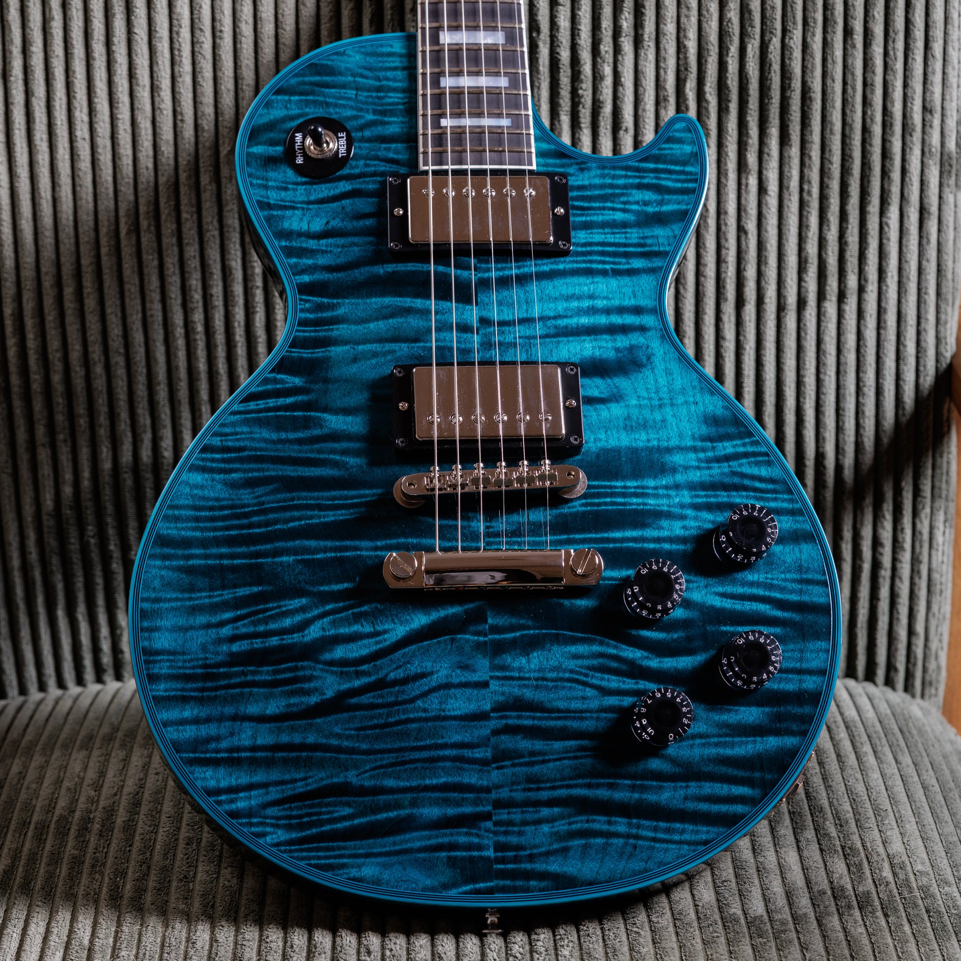 Gibson Custom Shop Special Order Les Paul Axcess Custom Peacock Widow
