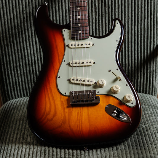 Fender Custom Shop Custom Deluxe Stratocaster